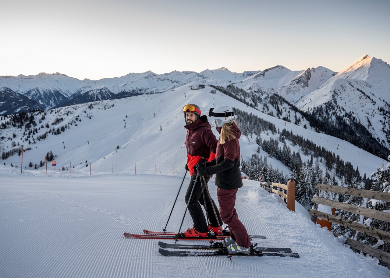 Skifahrer auf der Piste im Skigebiet © TVB Großarltal/Lorenz Masser